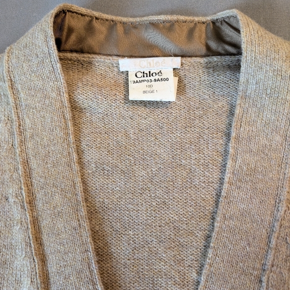 Chloe Beige Wool Deep V Cardigan w/Pockets & Buttons - Picture 3 of 11